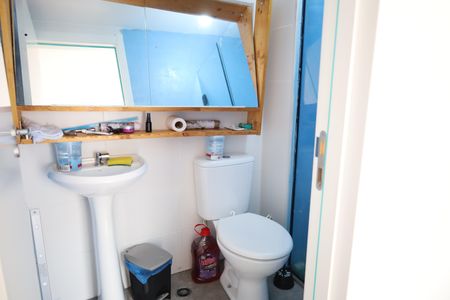 Apartamento à venda com 28m², 1 quarto e sem vagaBanheiro Social