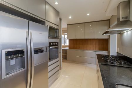 Apartamento para alugar com 270m², 5 quartos e 4 vagasCozinha