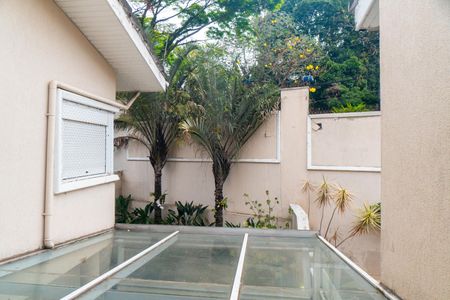 Casa de condomínio à venda com 356m², 4 quartos e 5 vagasVista da Suíte 2