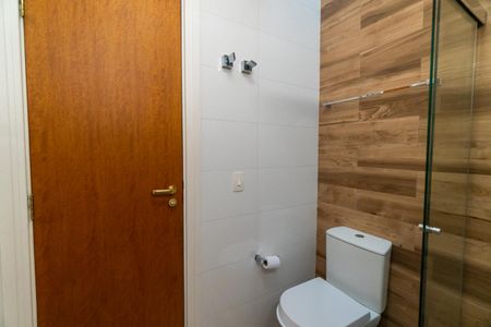 Casa de condomínio à venda com 356m², 4 quartos e 5 vagasBanheiro Social