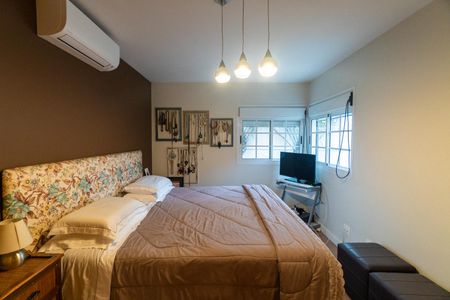 Casa de condomínio à venda com 356m², 4 quartos e 5 vagasSuíte 1