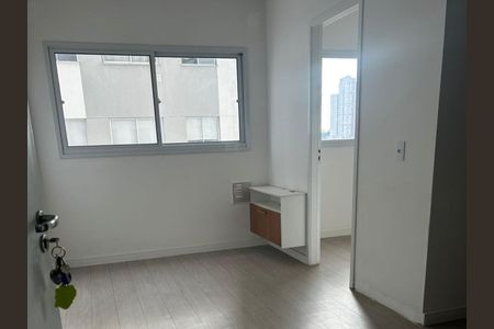 Sala de apartamento para alugar com 2 quartos, 33m² em Vila Pierina, São Paulo