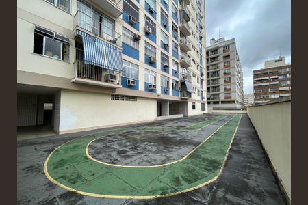 Apartamento à venda com 82m², 2 quartos e 1 vagaÁrea comum