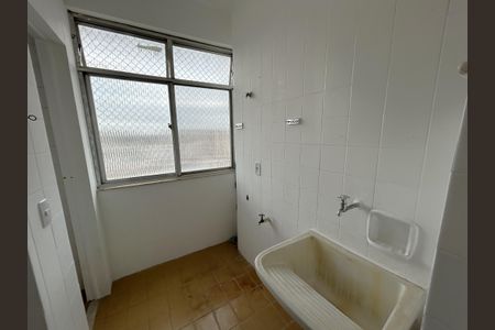 Apartamento à venda com 82m², 2 quartos e 1 vagaÁrea de Serviço