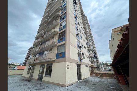 Apartamento à venda com 82m², 2 quartos e 1 vagaFachada