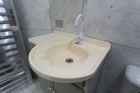 Casa à venda com 100m², 3 quartos e sem vagaBanheiro 2