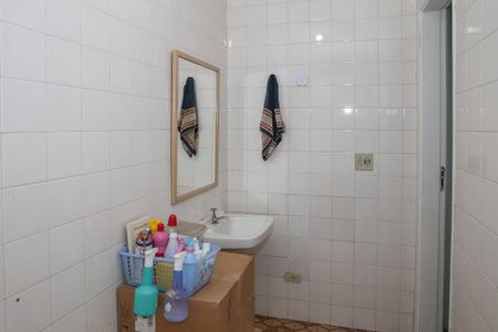 Apartamento à venda com 70m², 2 quartos e sem vagaBanheiro Social