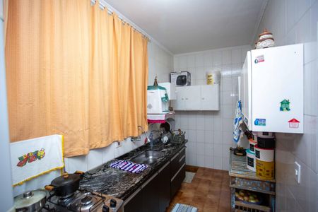 Casa para alugar com 140m², 2 quartos e 2 vagasCozinha