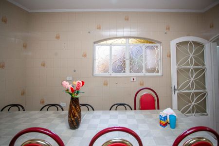 Casa para alugar com 140m², 2 quartos e 2 vagasCopa