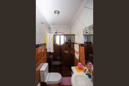 Casa para alugar com 140m², 2 quartos e 2 vagasBanheiro Social