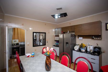 Casa para alugar com 140m², 2 quartos e 2 vagasCopa