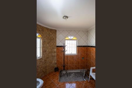 Casa para alugar com 140m², 2 quartos e 2 vagasBanheiro da Suíte