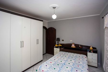 Casa para alugar com 140m², 2 quartos e 2 vagasSuíte