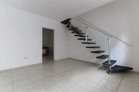 Sala de casa de condomínio para alugar com 2 quartos, 65m² em Vila Aurora (zona Norte), São Paulo