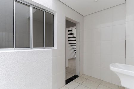 Casa de condomínio para alugar com 65m², 2 quartos e sem vagaÁrea de serviço
