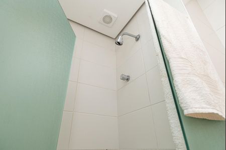 Apartamento para alugar com 55m², 1 quarto e 1 vaga Apartamento para alugar com 55m², 1 quarto e 1 vagaBanheiro da Suíte