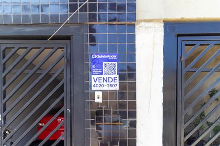 Casa à venda com 101m², 3 quartos e 2 vagasPlaca