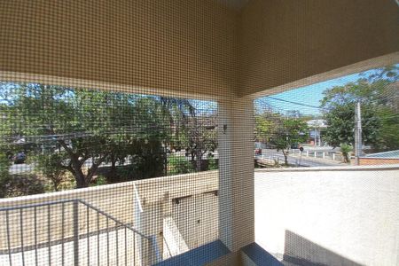 Casa à venda com 211m², 4 quartos e 4 vagas Casa à venda com 211m², 4 quartos e 4 vagasVista do Quarto 1