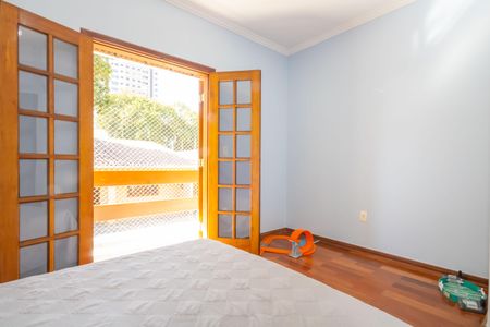 Casa para alugar com 435m², 4 quartos e 5 vagas Casa para alugar com 435m², 4 quartos e 5 vagasSuíte 2