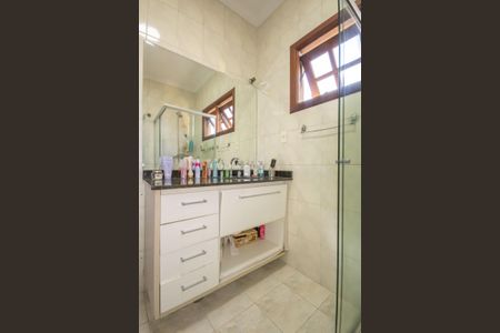 Casa para alugar com 435m², 4 quartos e 5 vagas Casa para alugar com 435m², 4 quartos e 5 vagasBanheiro da Suíte 3