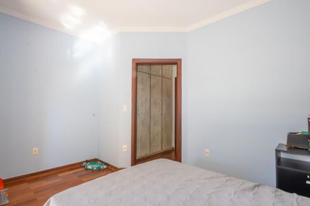 Casa para alugar com 435m², 4 quartos e 5 vagas Casa para alugar com 435m², 4 quartos e 5 vagasSuíte 2