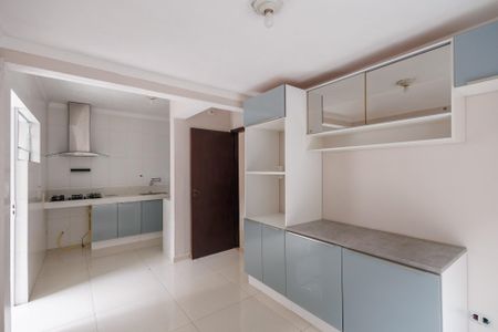 Casa para alugar com 166m², 3 quartos e 2 vagas Casa para alugar com 166m², 3 quartos e 2 vagasCozinha