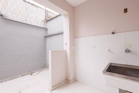 Casa para alugar com 166m², 3 quartos e 2 vagas Casa para alugar com 166m², 3 quartos e 2 vagasÁrea de Serviço