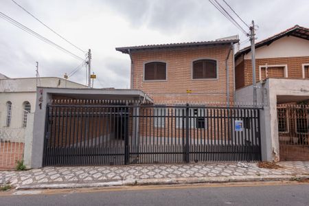 Casa para alugar com 166m², 3 quartos e 2 vagas Casa para alugar com 166m², 3 quartos e 2 vagasFachada/placa