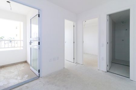 Sala/Cozinha de apartamento para alugar com 2 quartos, 28m² em Vila das Belezas, São Paulo