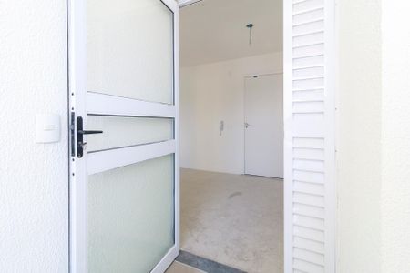 Sala - Varanda de apartamento para alugar com 2 quartos, 28m² em Vila das Belezas, São Paulo
