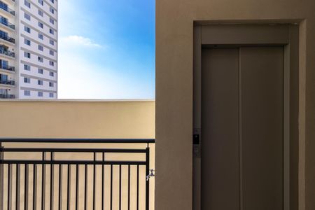  Vista da Sala  de apartamento à venda com 2 quartos, 39m² em Jardim São Paulo, São Paulo