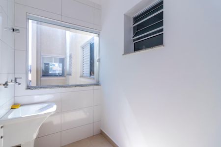 Apartamento à venda com 39m², 2 quartos e sem vaga Apartamento à venda com 39m², 2 quartos e sem vagaÁrea de Serviço