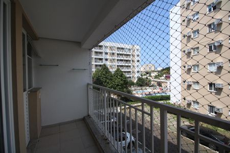 Apartamento para alugar com 67m², 2 quartos e 1 vagaSala - Varanda