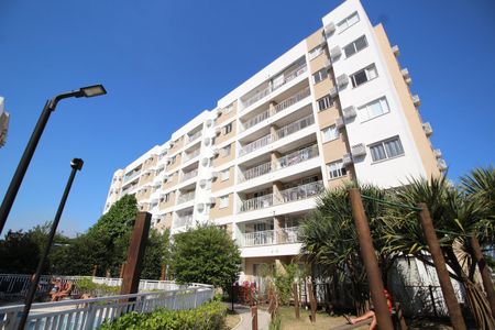 Apartamento para alugar com 67m², 2 quartos e 1 vagaFachada