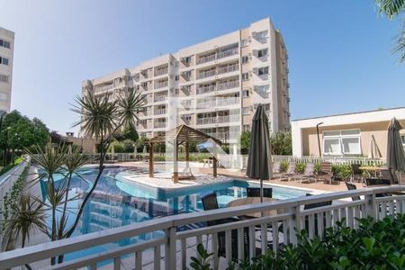 Apartamento para alugar com 67m², 2 quartos e 1 vagaPiscina