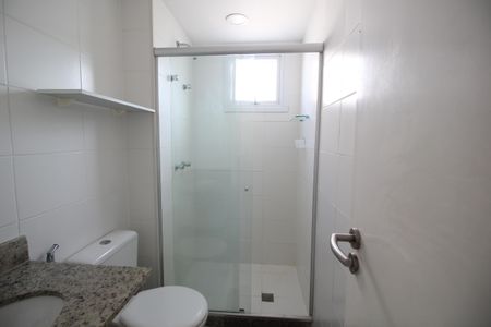 Apartamento para alugar com 67m², 2 quartos e 1 vagaSuíte 1 - Banheiro