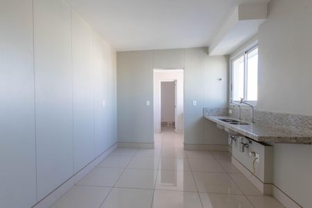 Apartamento à venda com 162m², 4 quartos e 3 vagasCozinha