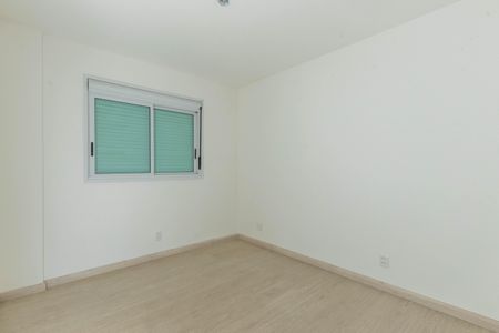 Apartamento à venda com 162m², 4 quartos e 3 vagasSuíte 2