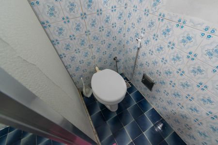 Casa à venda com 200m², 5 quartos e 1 vaga Casa à venda com 200m², 5 quartos e 1 vagaBanheiro Social