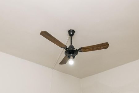 Casa à venda com 200m², 5 quartos e 1 vaga Casa à venda com 200m², 5 quartos e 1 vagaQuarto 2