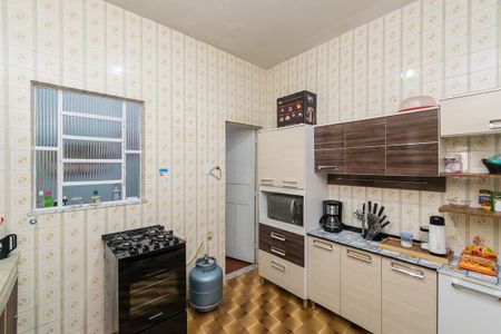 Casa à venda com 200m², 5 quartos e 1 vaga Casa à venda com 200m², 5 quartos e 1 vagaCozinha