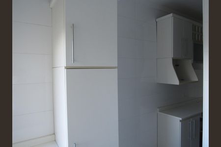 Apartamento à venda com 67m², 3 quartos e 1 vagaÁrea de Serviço