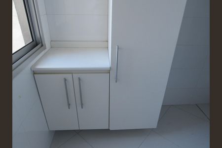 Apartamento à venda com 67m², 3 quartos e 1 vagaÁrea de Serviço