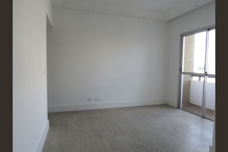 Sala de apartamento à venda com 3 quartos, 67m² em Quitaúna, Osasco