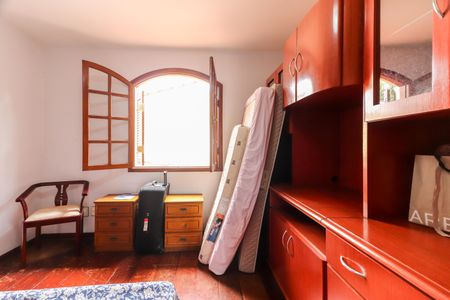 Quarto 2 de casa à venda com 6 quartos, 460m² em Parque dos Principes, São Paulo