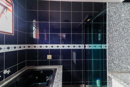 Casa à venda com 460m², 6 quartos e 4 vagas Casa à venda com 460m², 6 quartos e 4 vagasBanheiro da Suíte 1