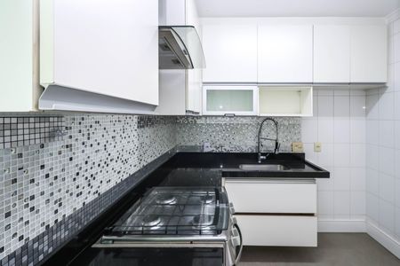 Apartamento para alugar com 67m², 2 quartos e 1 vagaCozinha