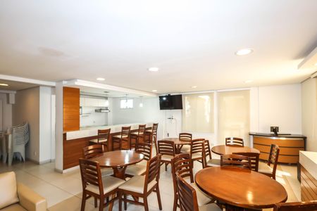 Apartamento para alugar com 67m², 2 quartos e 1 vagaÁrea comum