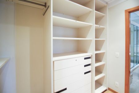 Apartamento para alugar com 198m², 3 quartos e 3 vagasClose ta Suíte 3 