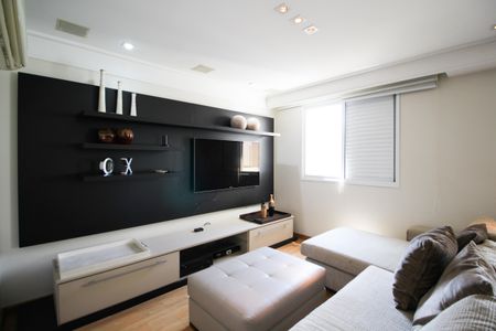 Apartamento para alugar com 198m², 3 quartos e 3 vagasSala